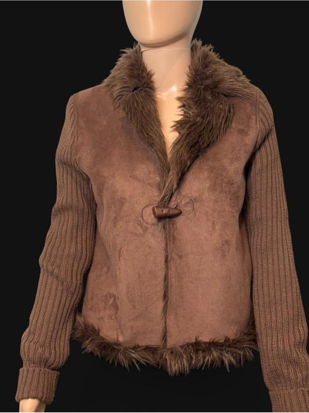 Cozy Brown Faux-Shearling Teddy Jacket with Knit Sleeves